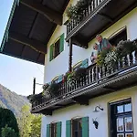 Almbauernhof Apartman